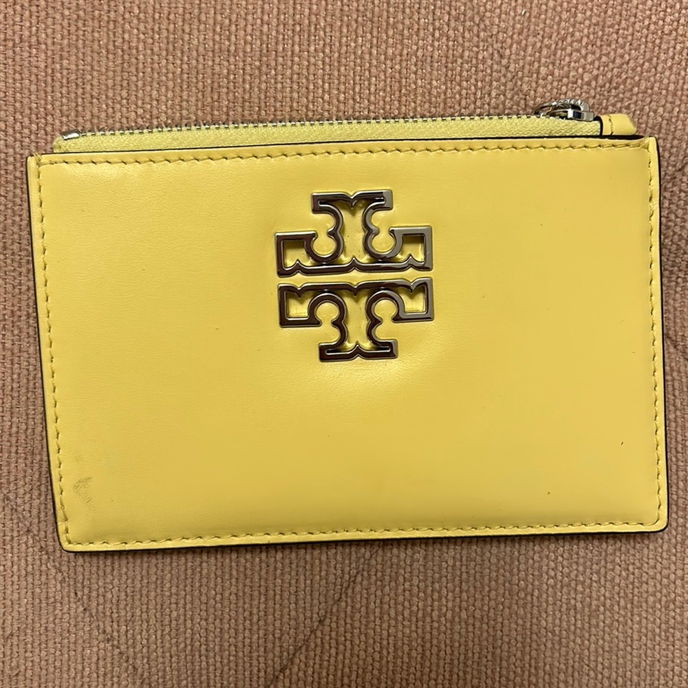 Tory Burch wallet